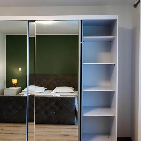 Terra Apartment *